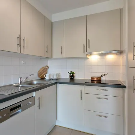 Daire Sunny, New Flat With Open View, In The Heart Of Ostend And Close To The Fishing Port Oostende